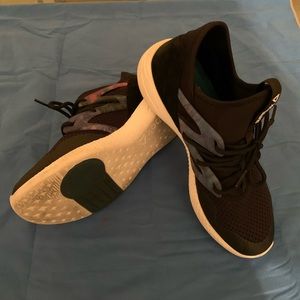 Reebok Hayasu training shoe size 9